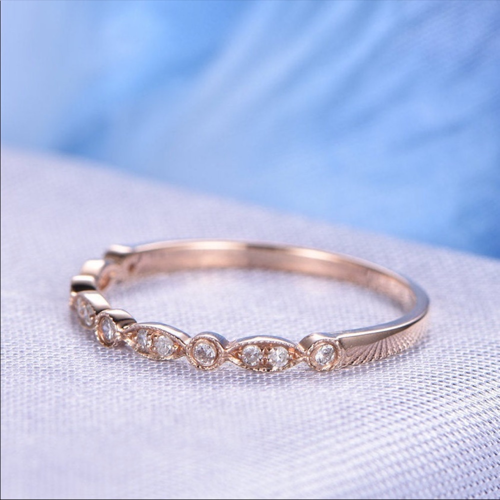 14k Rose Gold Diamond Band